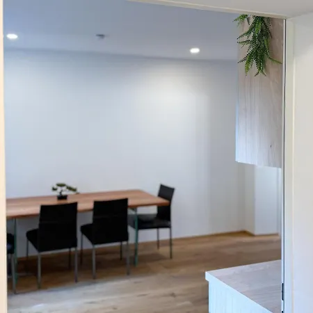 Center For 6 Apartment Wiener Neustadt