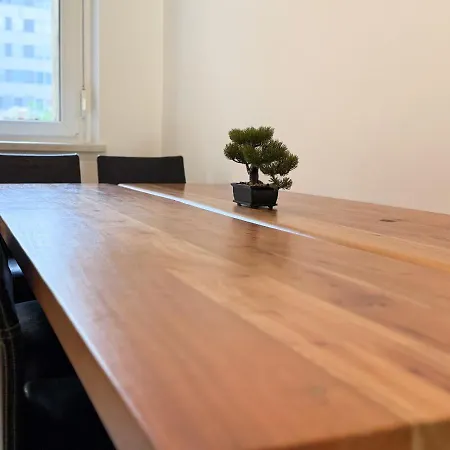 Center For 6 Apartment *
